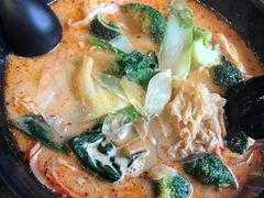 -鑫龙福麻辣烫(明洞站店)