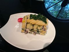 -HOMES上海本帮菜(襄阳公园店)