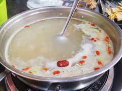 -郭记原生态烤羊腿(长宁路店)
