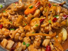 鸡爪煲-胖哥俩肉蟹煲(湖滨银泰in77店)