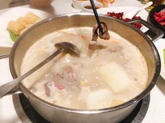 -煲王粤菜餐厅(中侨中心店)