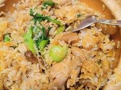 -煲仔皇腊味煲仔饭(经四万达店)