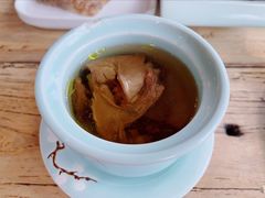 一盅特别的鸡汤-听香·678茶铺(猛追湾店)