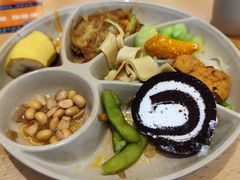 -素满香·全民食养自助(长宁龙之梦店)