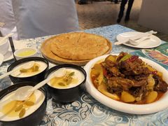 -巴扎美食·新疆菜·西域歌舞表演餐厅(新疆大厦店)