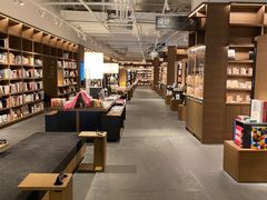 -茑屋书店(天目里店)