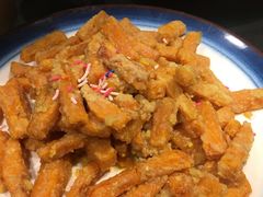 咸蛋黄南瓜-靠山屯东北农家菜(八龙桥雅苑店)