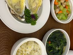 -雪梅月子中心(华侨城店)