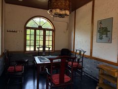 -楠柏弯休闲山庄(梨花溪店)