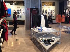 -Air Jordan(世贸天阶店)