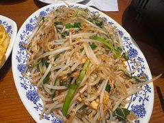 -老天桥酱肉烧饼夹肘子(天桥店)