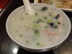 皮蛋瘦肉粥-穗银肠粉店(东川路店)