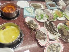 -四囍码头海鲜烧烤自助火锅(外滩南京东路悦荟广场店)