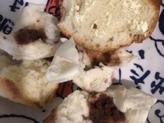 -白玉兰食品甜凤店(合生汇店)