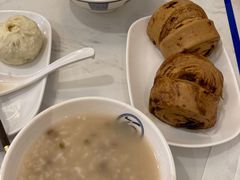 -李与白包子铺(桐梓林店)