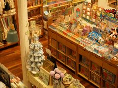 -猫的天空之城概念书店(杭州南宋御街店)