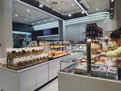 面包甜点陈列柜-BreadTalk面包新语·烘焙蛋糕(海岸城店)