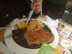 -豪客来牛排(人民东路店)