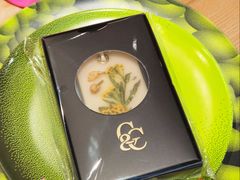 -银泰百货(西湖店)