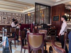 -上海和平饭店维克多咖啡厅 Victor's