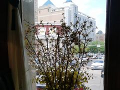 -八府香鸭·啫啫煲(华山路店)