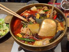 -毛肚向右·川渝毛肚王(经开永旺店)