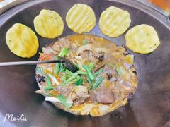 -曹丞相·地锅鸡·地锅鱼(武林店)