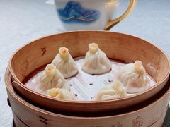 蟹粉小笼包-绿波廊(豫园店)