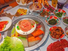-享遇.锅姥姥牛排海鲜自助(小寨店)