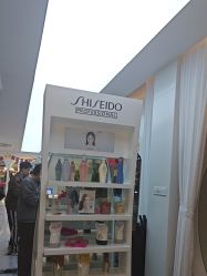 -吉艺心专业美发造型