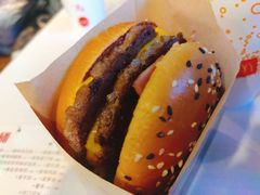 -麦当劳(呼市新华东街店)