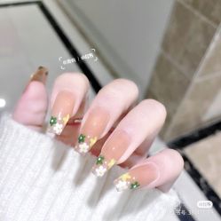 -LILY NAILS美甲美睫