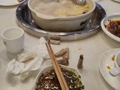 -土连锅·现熬养生汤锅(梁家巷店)