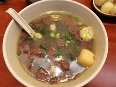 -佬钱湾仔(衣裳街店)