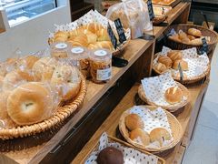 自助取餐区-沁屋面包店(人民东路店)