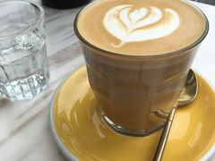 -UNI UNI(环亚凯瑟琳店)