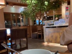 大堂-蜜桃餐厅·伴山(湖滨商业街店)