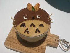 -露露家咖啡店