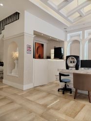 -广州健丽·去眼袋医疗美容机构