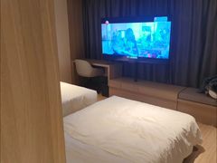 -成都太古里总府王府井亚朵X酒店