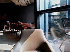 -星巴克(杭州湖滨银泰E区店)