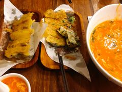 -宣海荣锅贴大王·陕味小吃集(钟楼店)