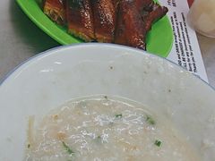-明记烧鱼美味店