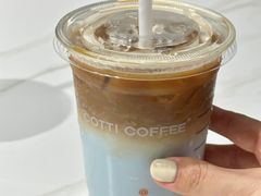 -库迪咖啡(兆丰广场店)