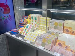 -好利来(上海虹桥新天地Lab主题店)