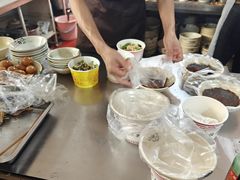 -余庆小吃(小吃一条街店)