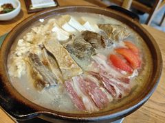 -一坐一忘云南菜(嘉里中心店)