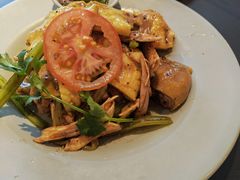 越式盐焗麻油鸡-大头虾越式风味餐厅(光明广场店)