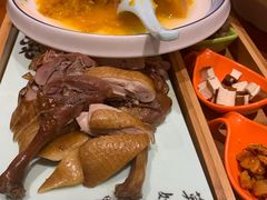 -有红鸡毛店·川菜(建设路店)