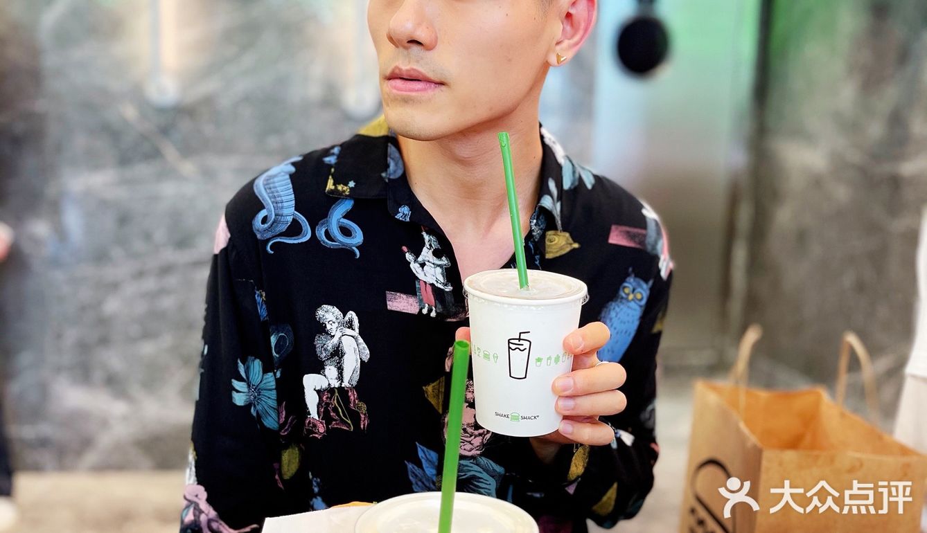 来Shake Shack过深圳的夏天吧🥳